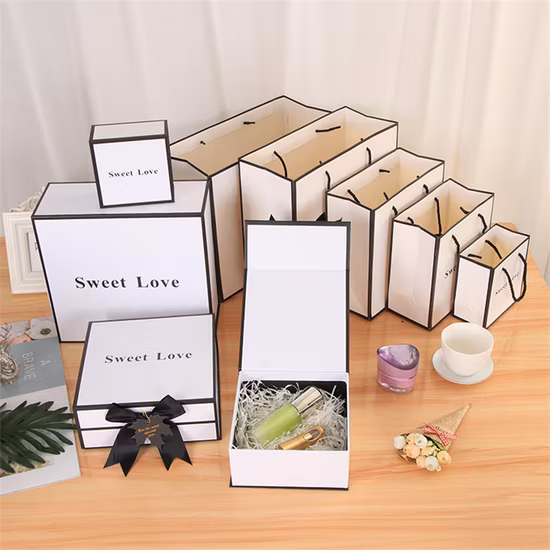 Custom Paper Packing Box Jewelry Chocolate Packaging Paper Gift Box